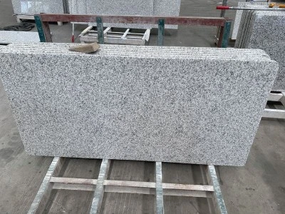 White granite slab from a same quarry1 2 White granite slab from a same quarry1 2